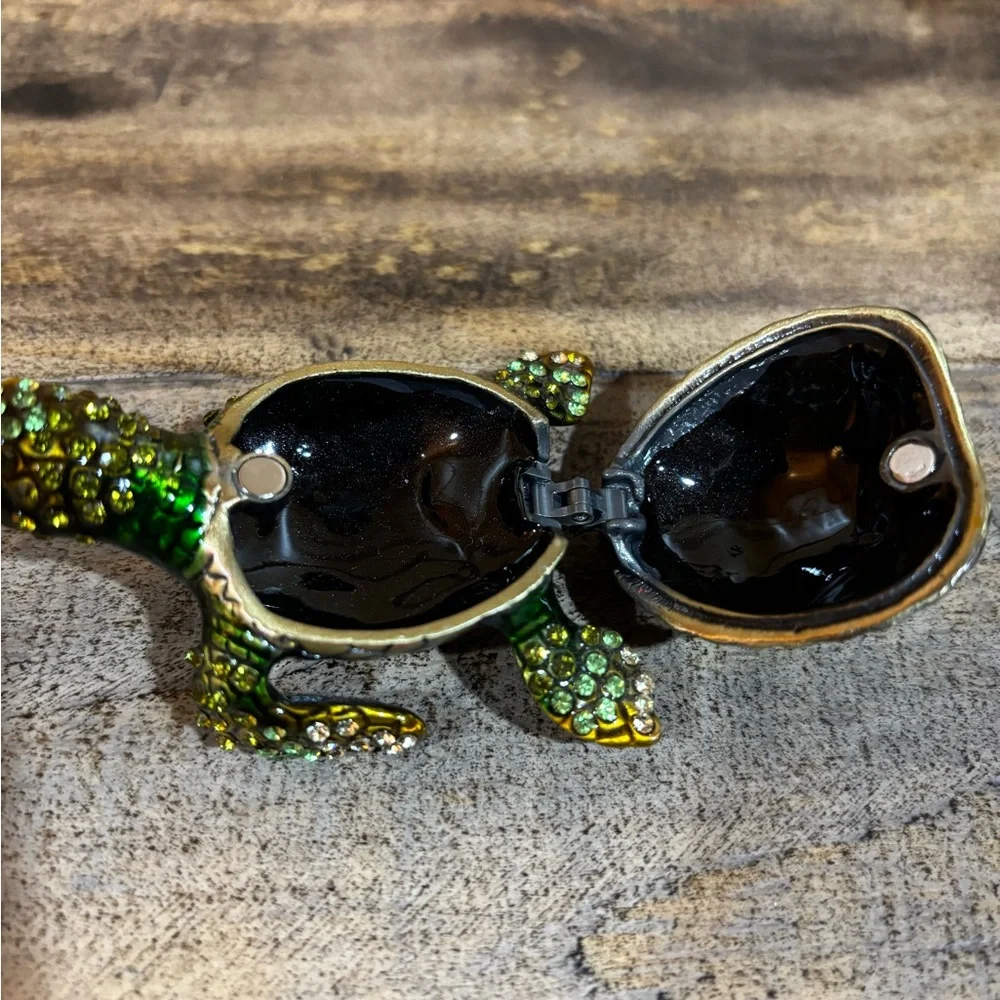 Green and Gold Rhinestone Turtle Jewelry Keeper